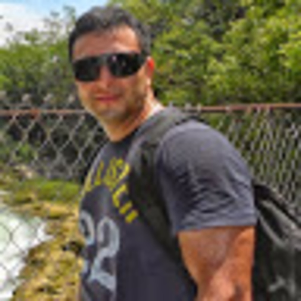 Meet your Posher, Jorge alberto